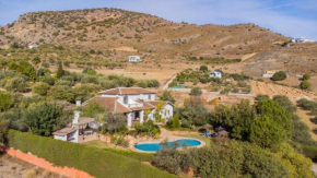 Cubo's Cortijo La Hilacha, Alhaurin El Grande